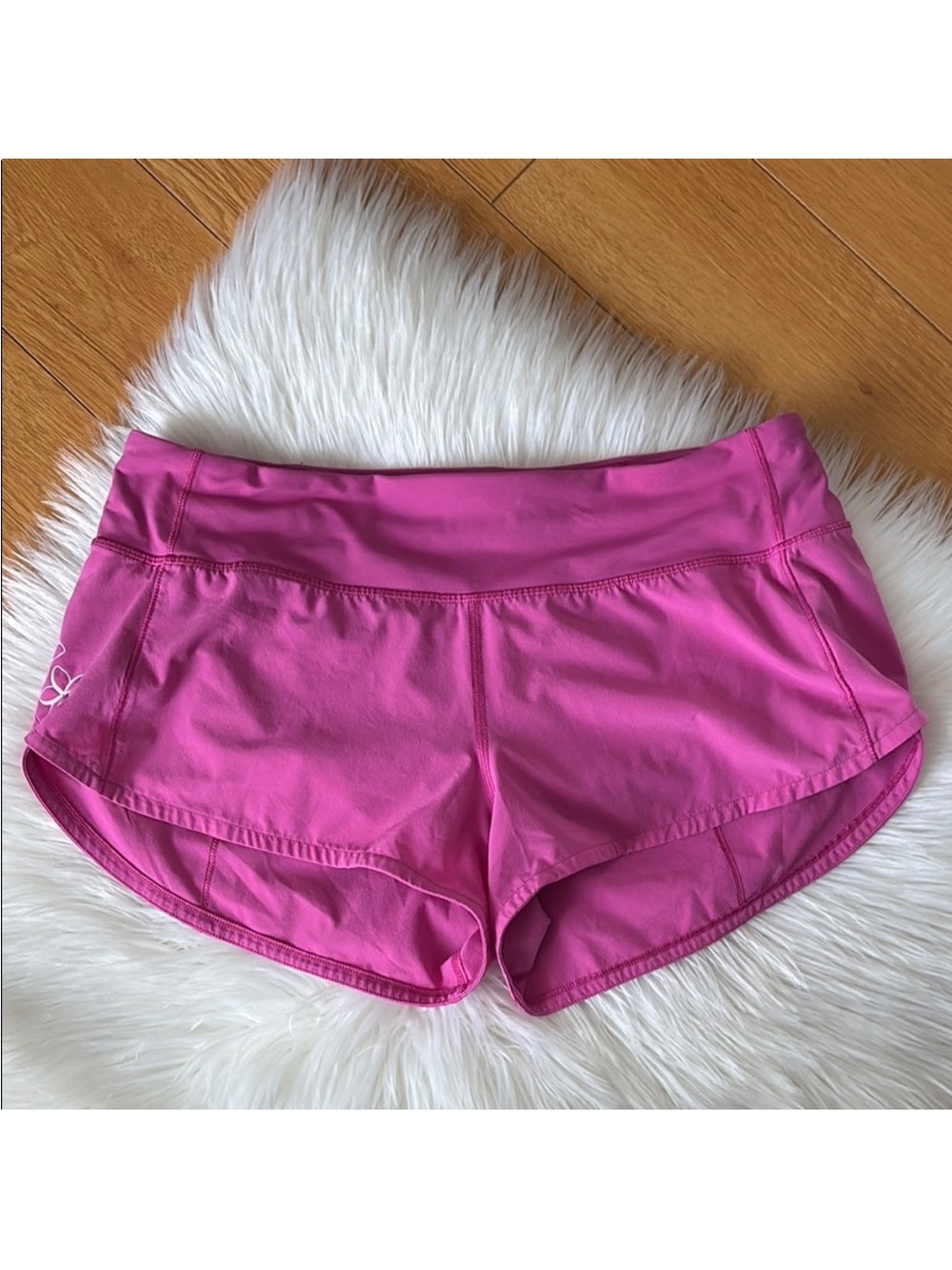 LuluLemon Speed Up Short Hot Pink